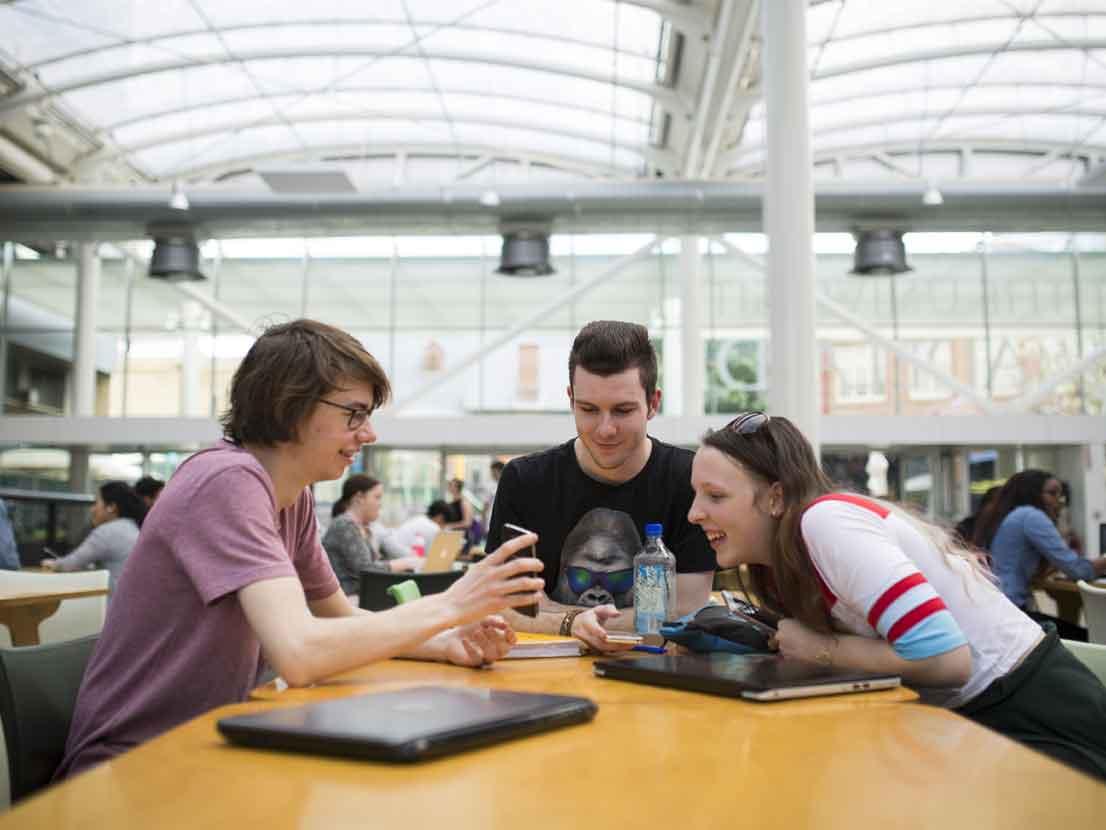 Students studying in Hub Central
