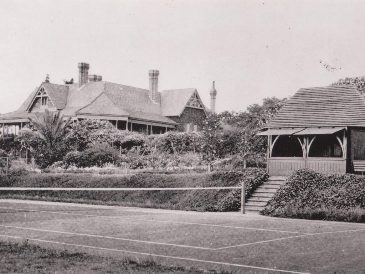 Urrbrae House and original tennis court