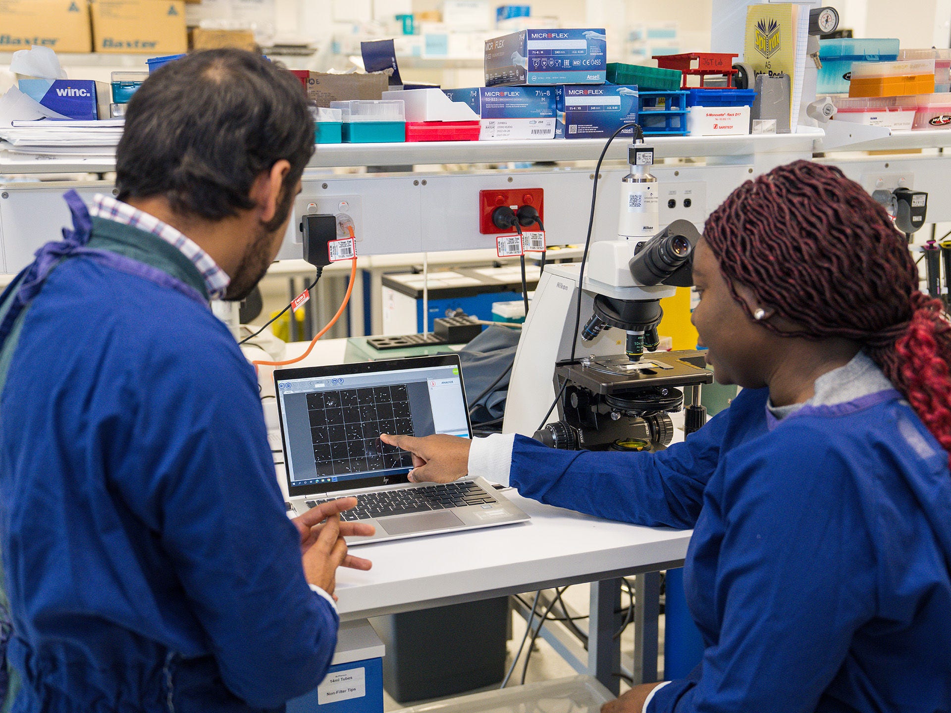 RRI researchers in a lab