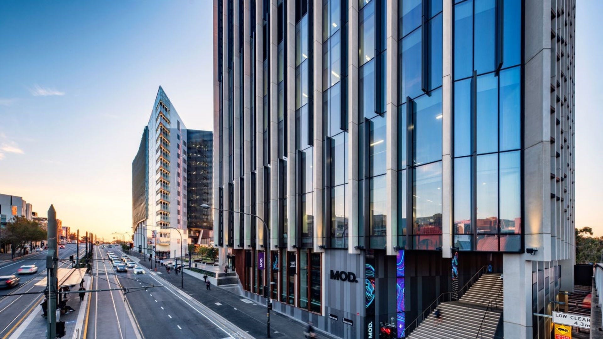 Adelaide Univesity building