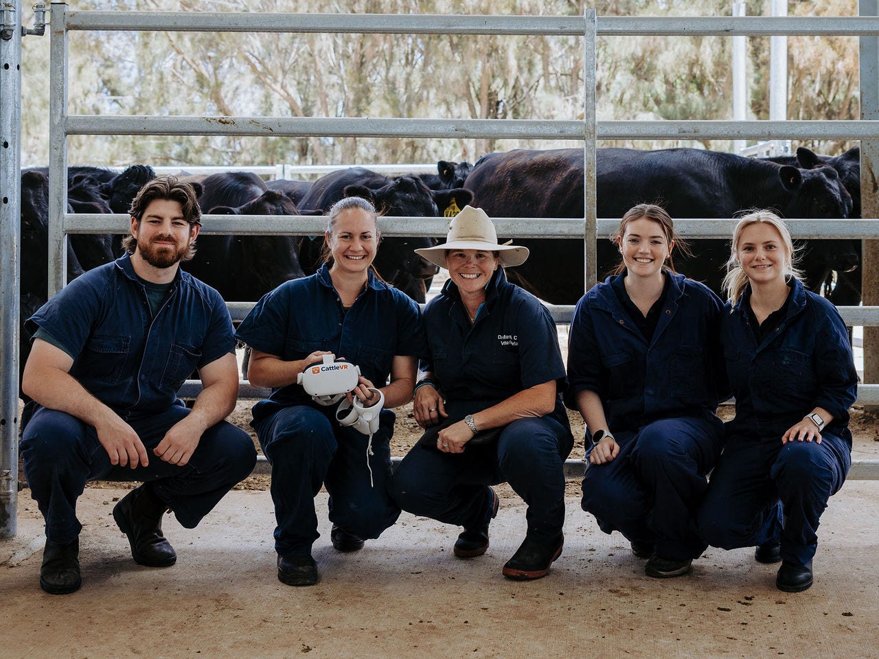 Mandi Carr with a group of students