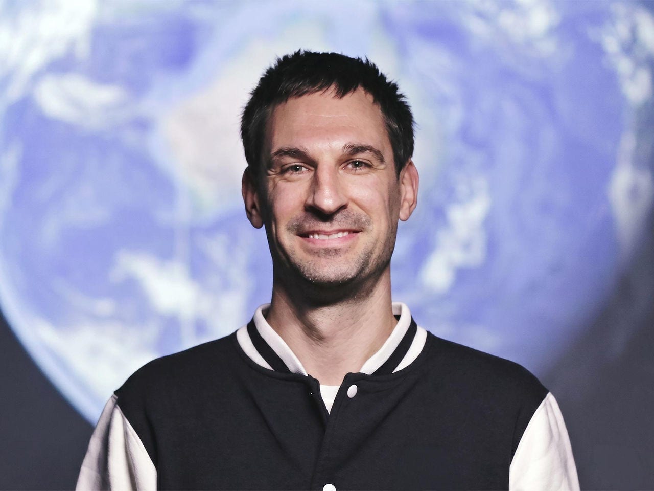 Professor Tom Raimondo