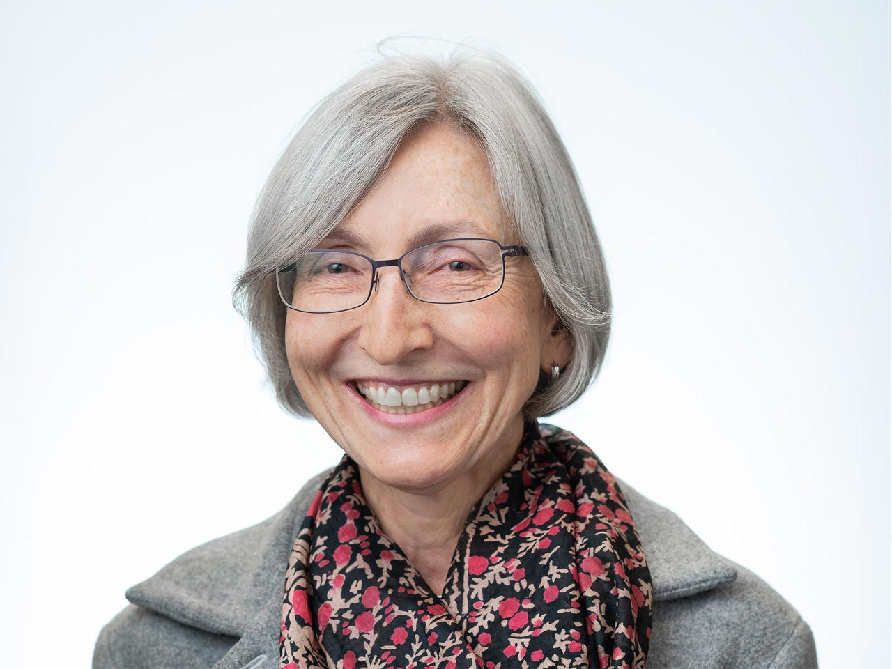 Alison Pryce