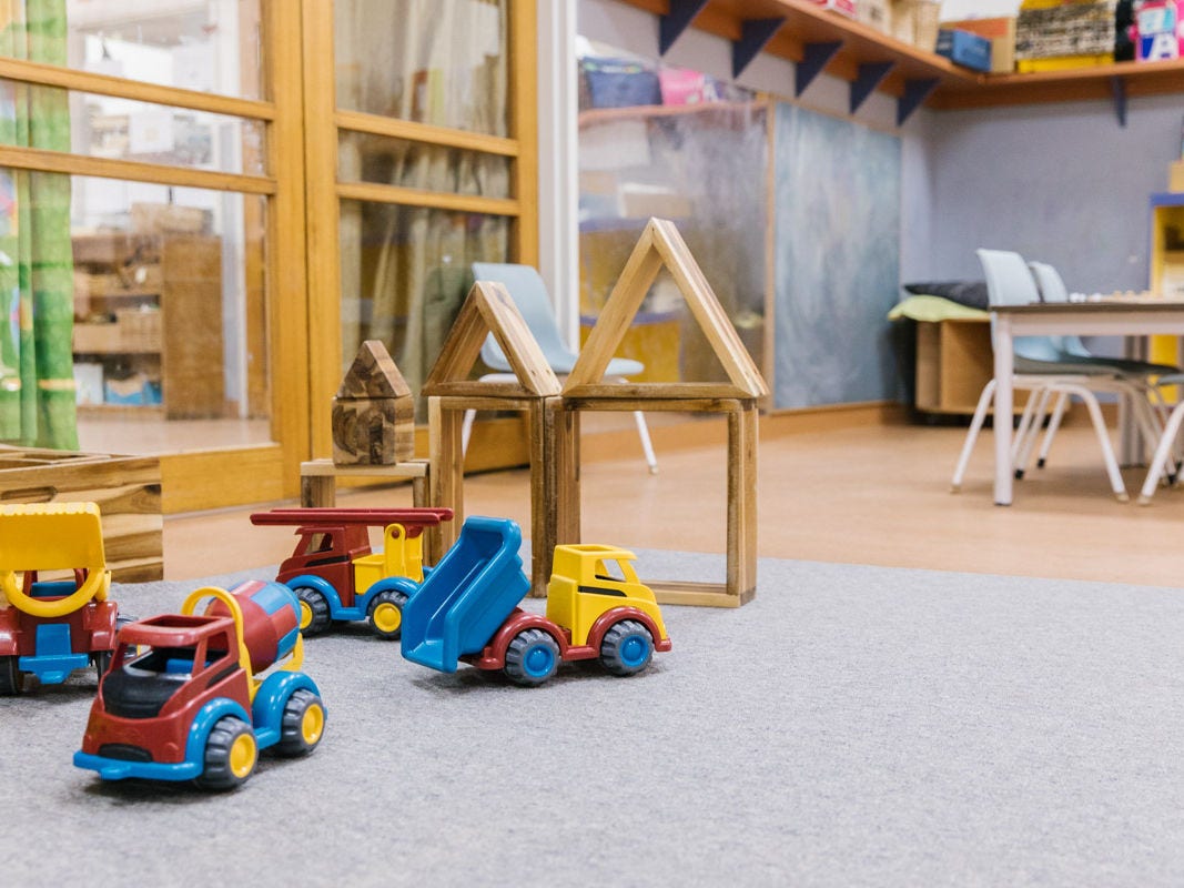 Room 2: 2 to 3 year old children