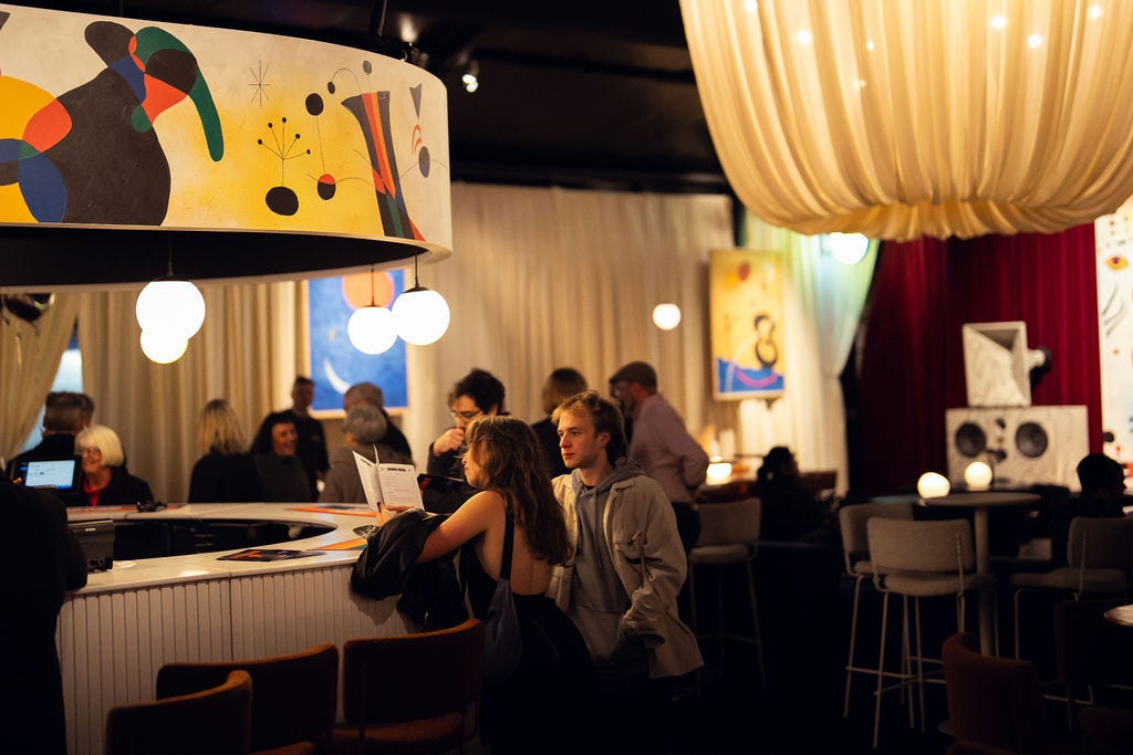 Lumen Bar