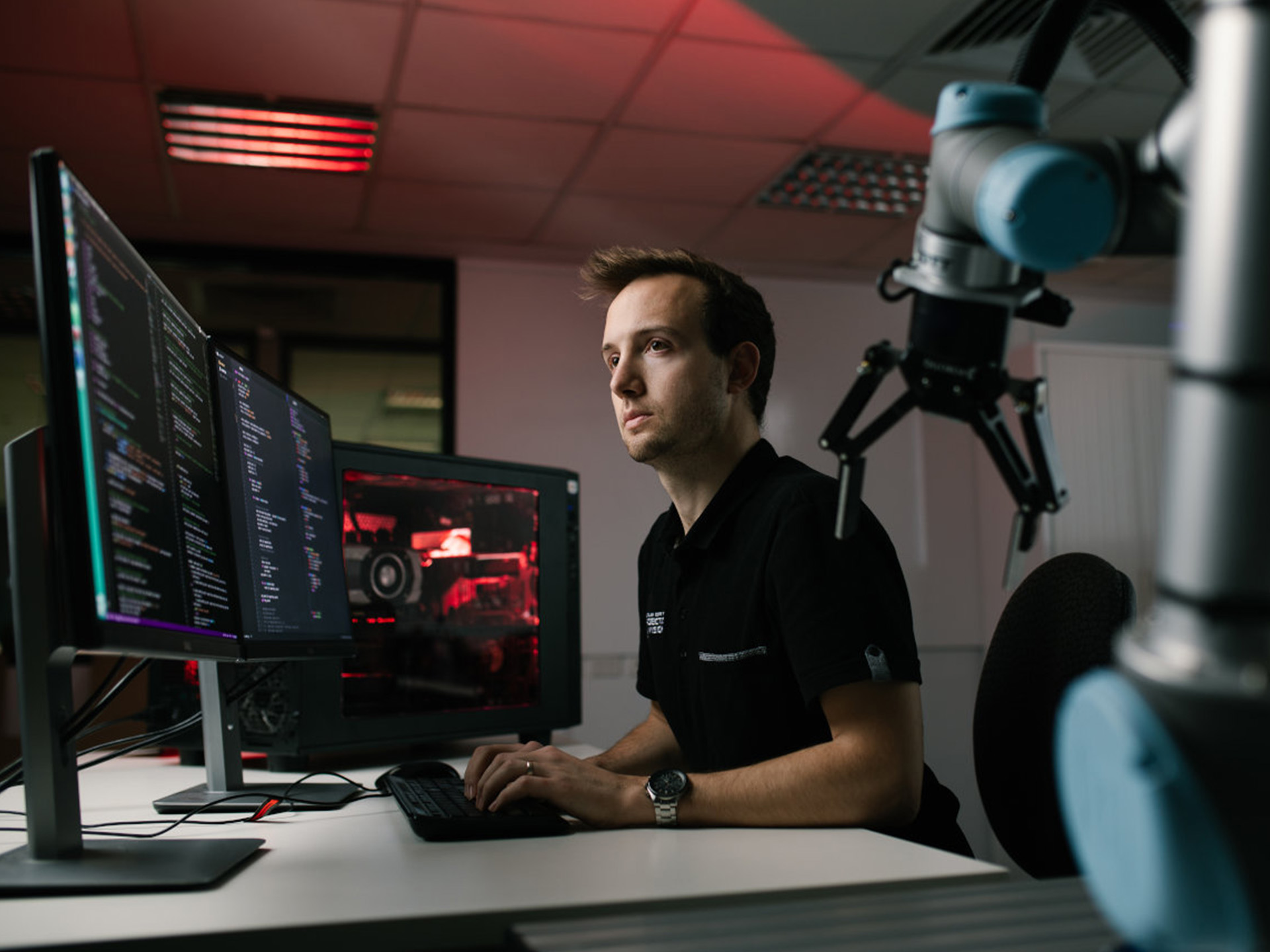 Centre for Advanced Defence Research in Robotics and Autonomous Systems