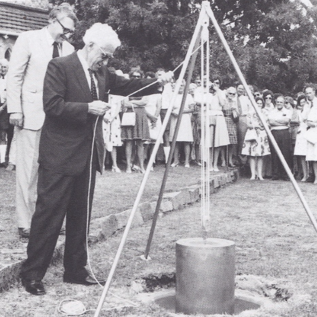 Roseworthy students from 1976