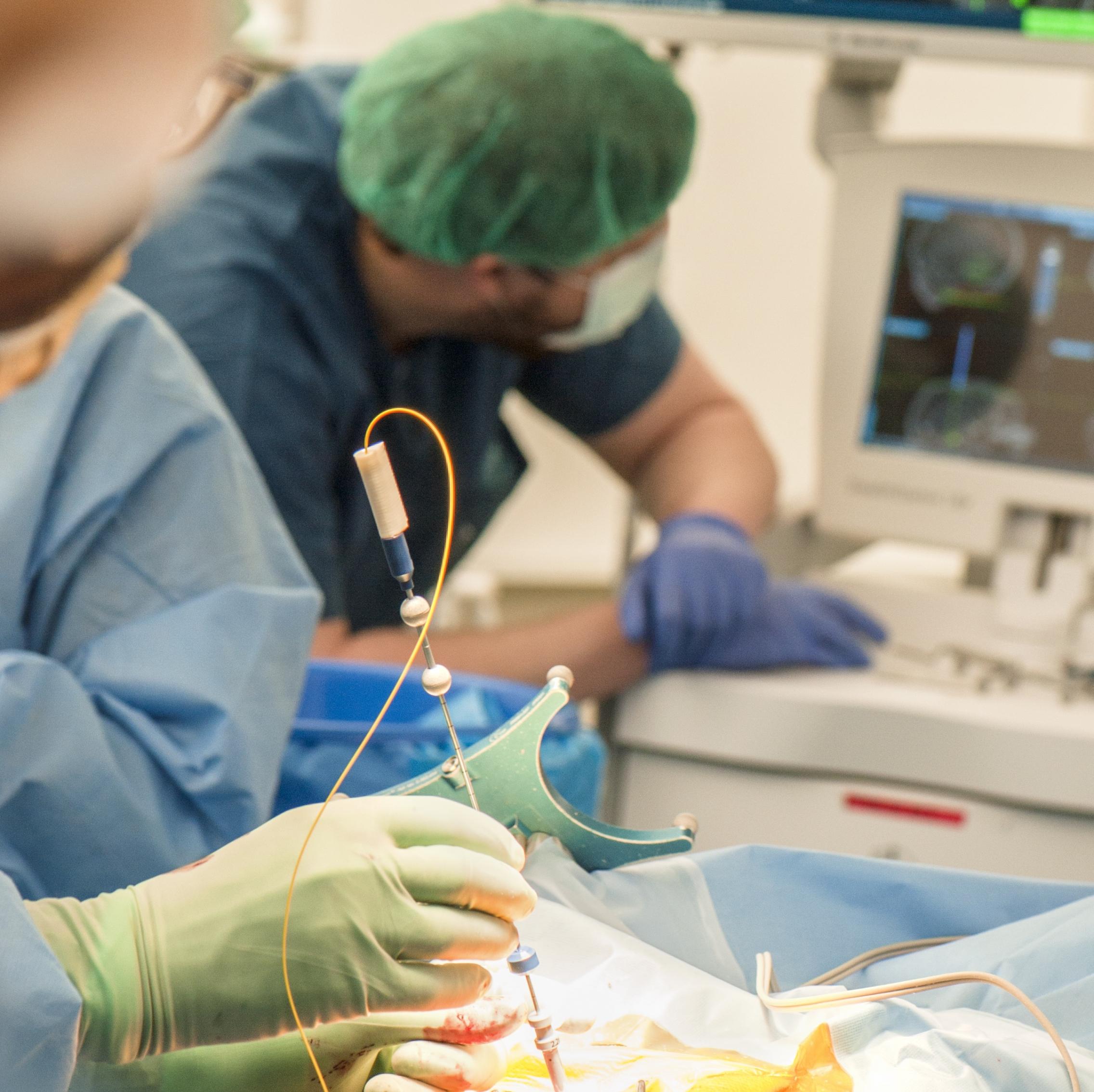 Smart Needle Receives 1mil To Make Brain Surgery Safer Newsroom   Smart Needle In Surgery Photo Credit Sir Charles Gairdner Hospital 