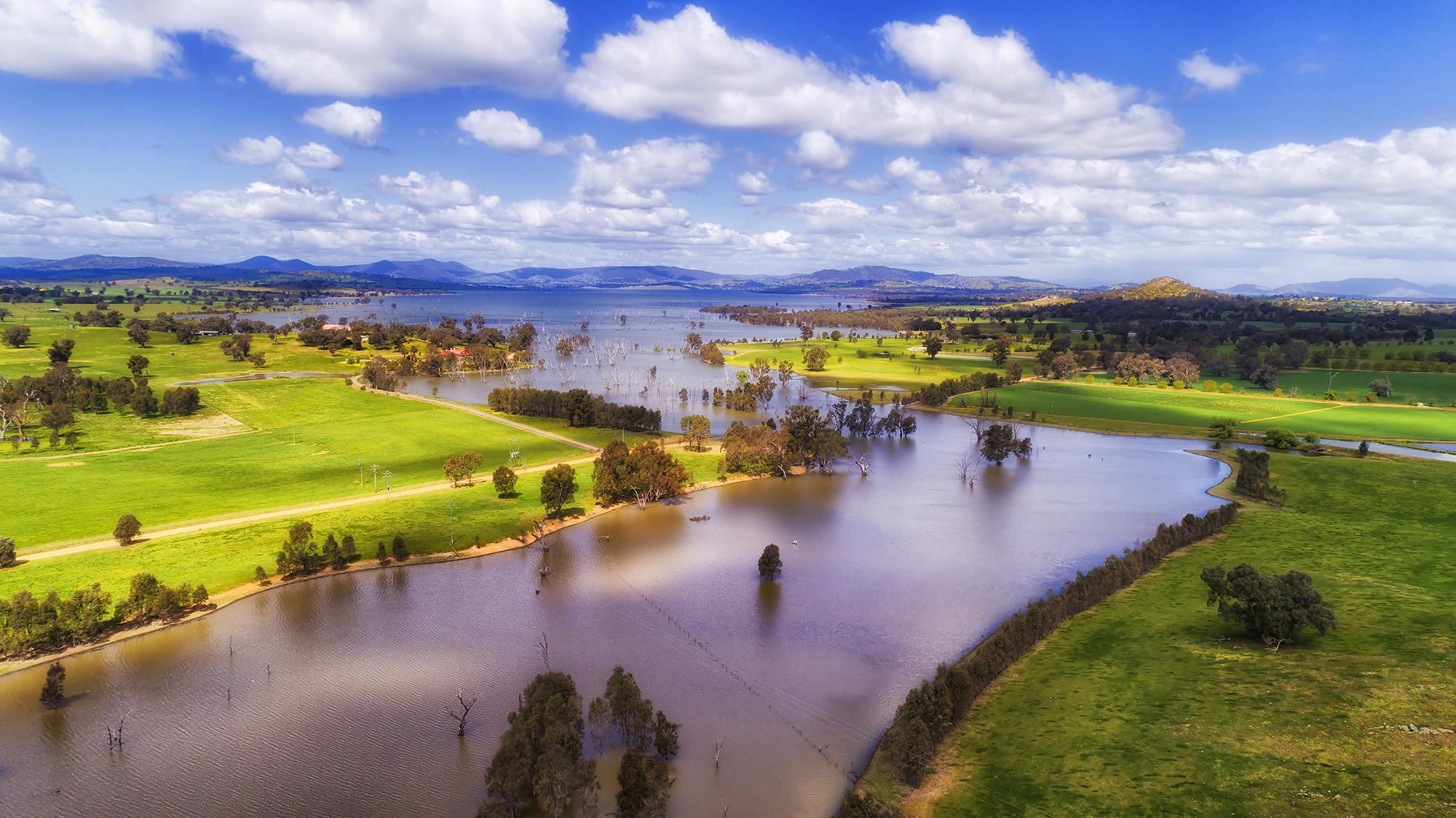 Hume Dam (formally Hume Weir) is the main supply storage and one of the two major headwater storages for the River Murray system.