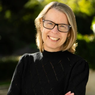 Profile of Dr Dale Godfrey