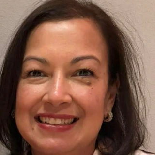 Profile of Ms Daranee Kirchner