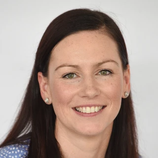Profile of Dr Erin Lousberg
