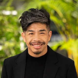 Profile of Mr Hung Dao