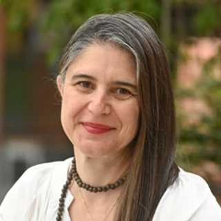 Profile of Mrs Kelly McFarlane