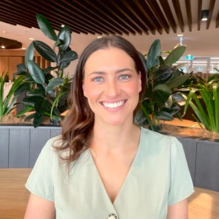 Profile of Mrs Leanne Macnamara