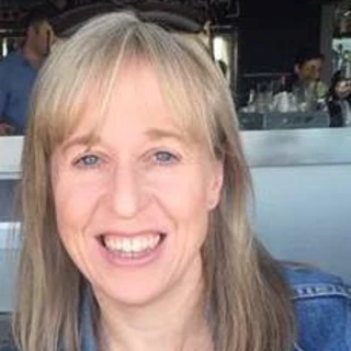 Profile of Libby Connelly