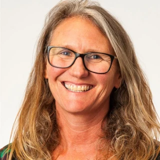 Profile of Ms Michelle Anderson