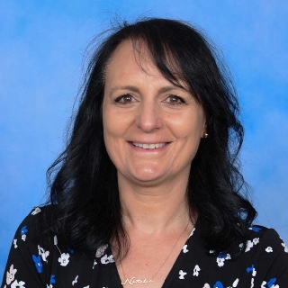 Profile of Mrs Natalie Natsias