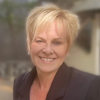 Profile of Ms Rebecca Hayward