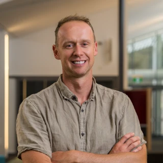 Profile of Mr Tom Linnell