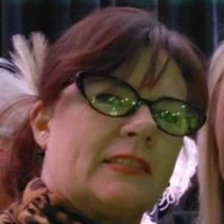 Profile of Mrs Toni Slotnes-O'Brien