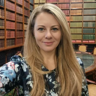 Profile of Ms Victoria Daniels